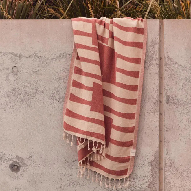 Burgundy - Saarde Totem Beach Towel