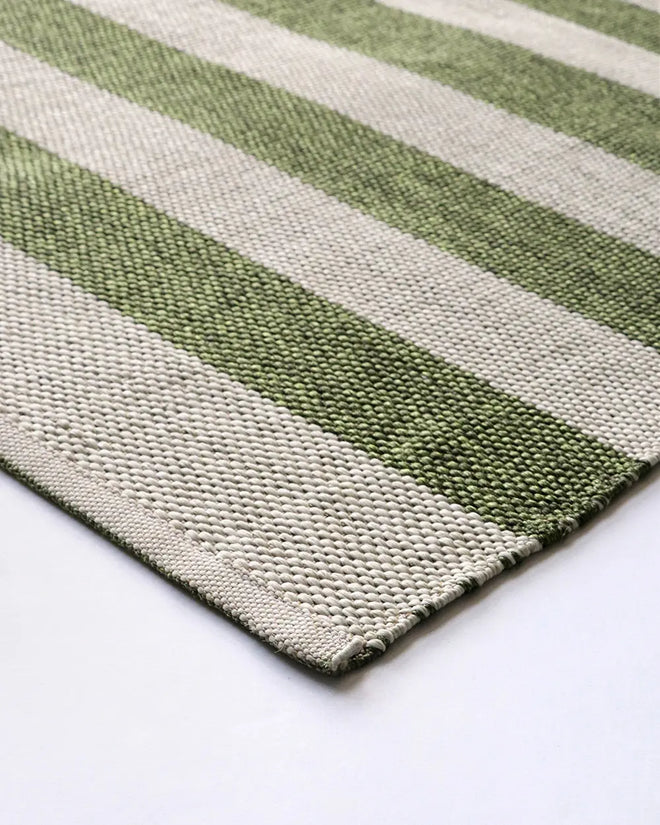 Summit Peak Khaki Outdoor Rug Outdoor rugs