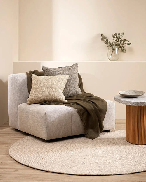 Tairua Round Rug - Natural Straw Birch Braided Design Indoor rug