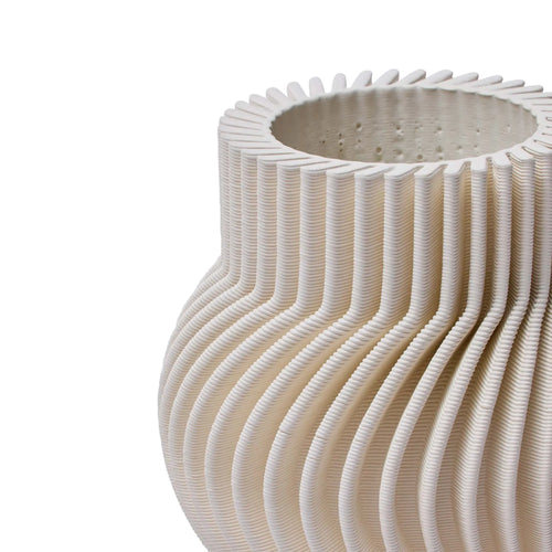  Eiko White Sculptural Vase Ceramic Vases & Vessels
