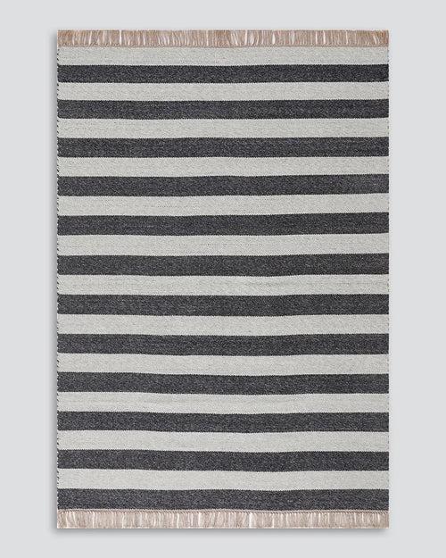  Summit Charcoal & Natural Outdoor Rug Outdoor rugs